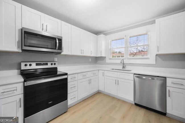 Photo - 621 Golden St