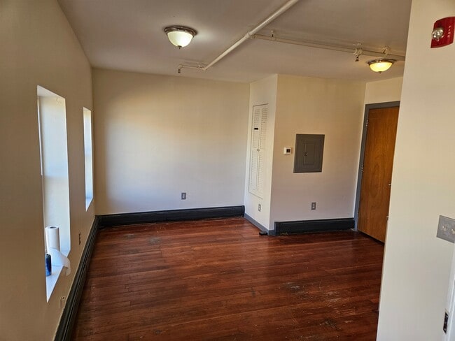 Photo - 9-11 Liberty St