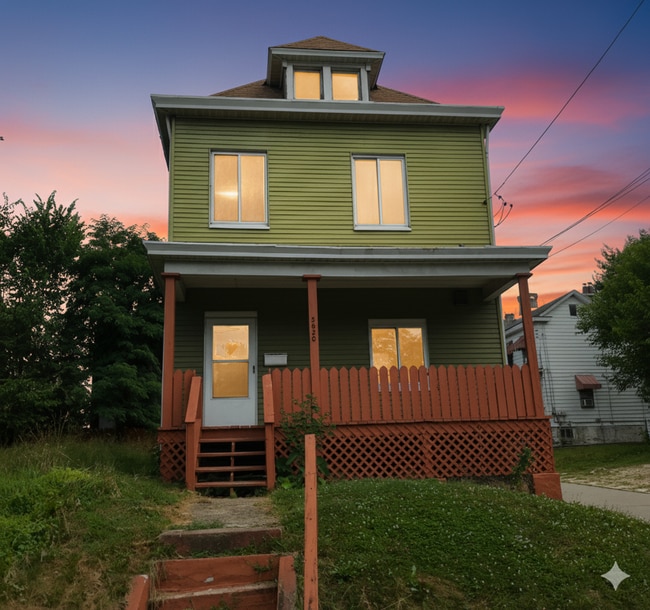 Building Photo - COMING SOON! HOME IS CURRENTLY OCCUPIED – ...