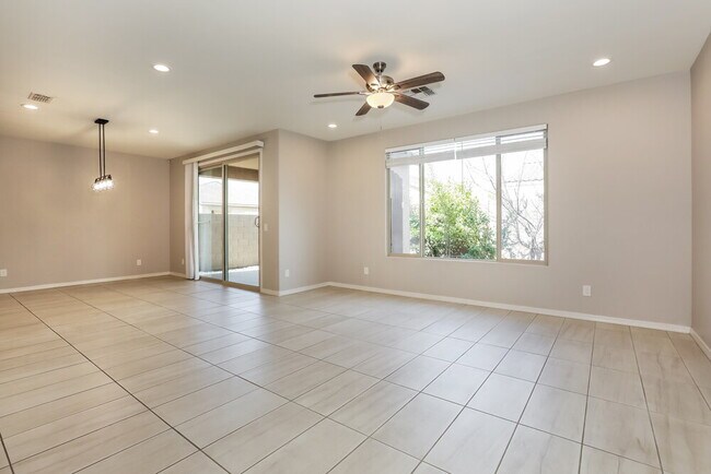 Photo - 9546 E Thornbush Ave