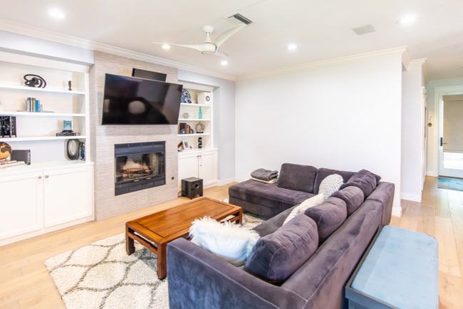 Photo - 380 Clareon Dr