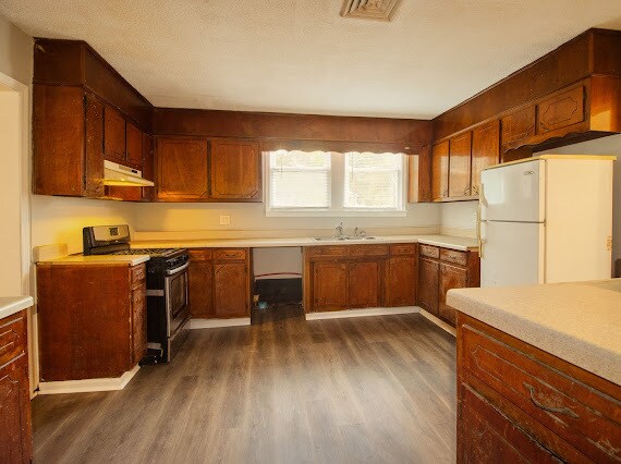 Photo - 1300 Gulfport St