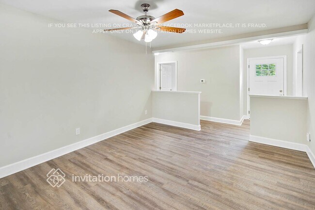 Photo - 5009 Brooktree Dr