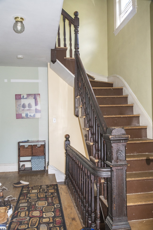 Photo - 39 Gorham St Unit 2