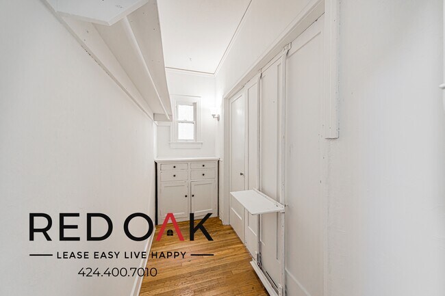 Photo - 1740 N Gramercy Pl Unit 101