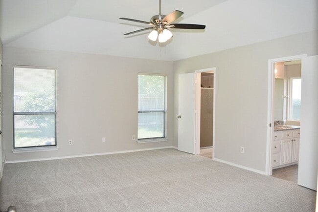 Photo - 3104 Green Country Ct