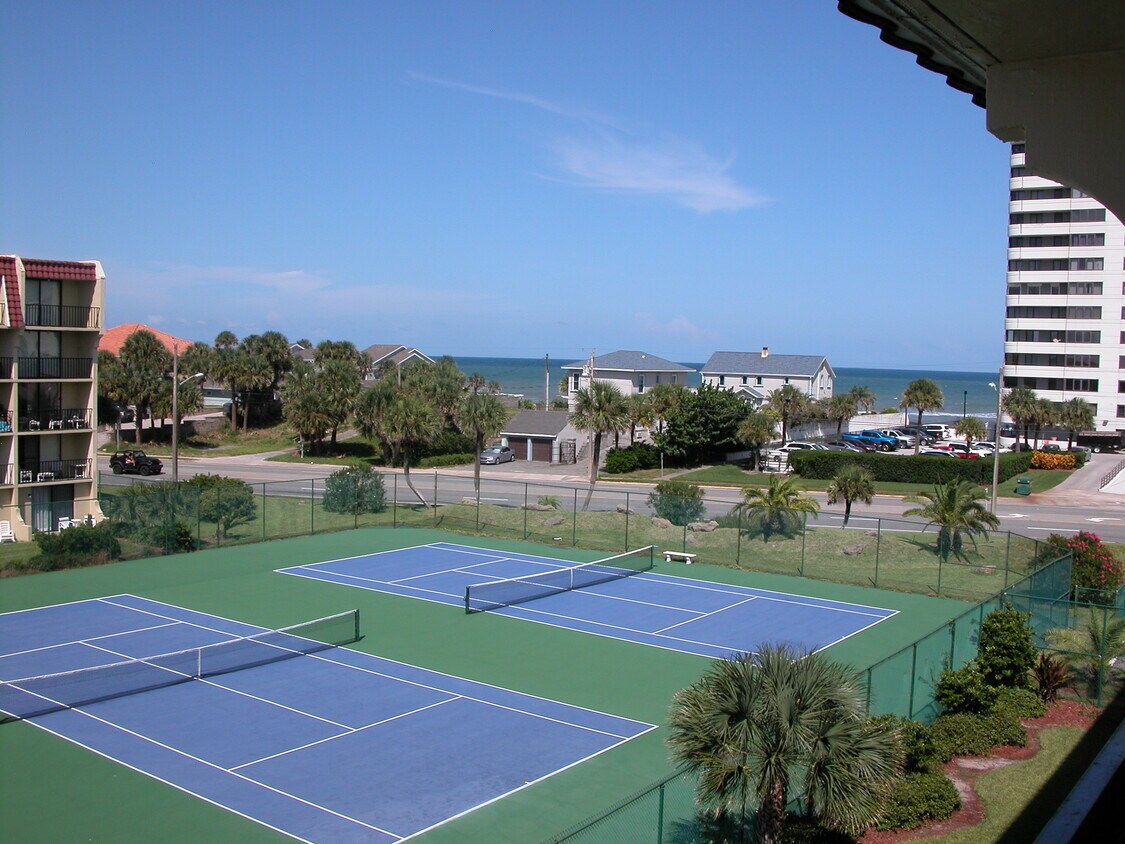 Photo - 1429 N Atlantic Ave (Daytona Beach, FL)