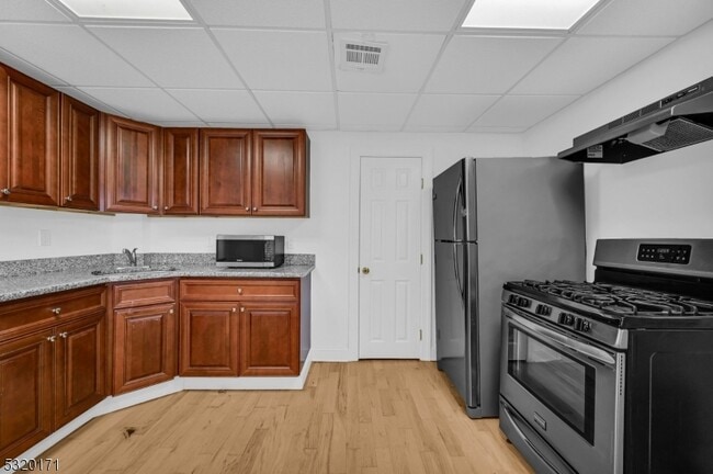 Photo - 38 Morris St