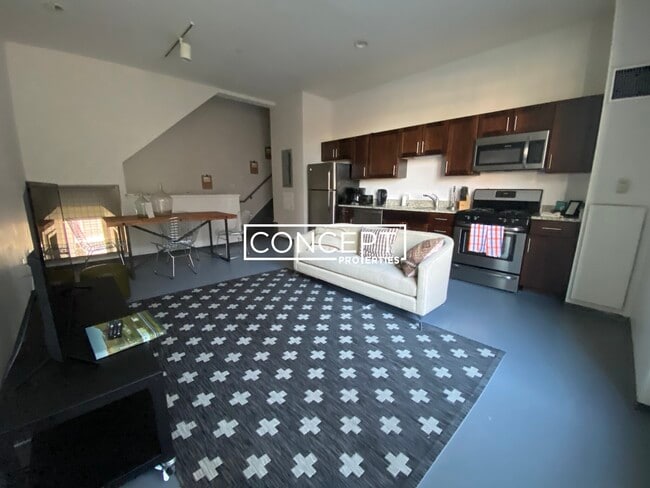 Building Photo - 160 E Berkeley St Unit 309