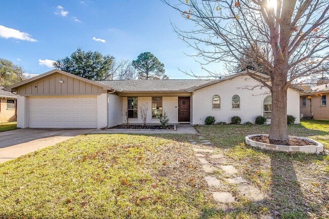 Photo - Well Maintained- 3 Bed, 2 Bath Home in Established Bedford Neighborhood- HEB ISD- 76022