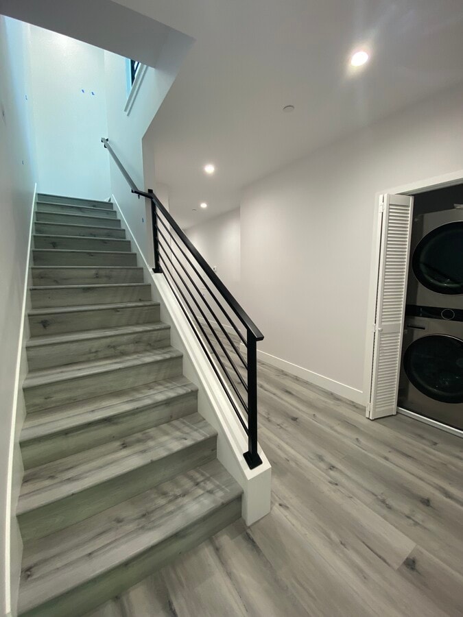 Photo - 2012 Uptown Aly