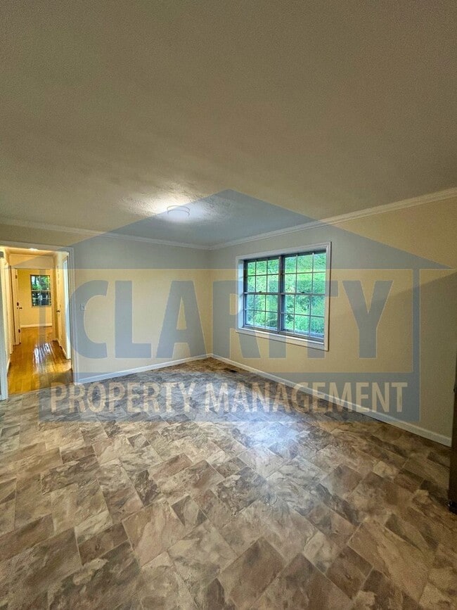 Photo - Three bedroom home w/ lots of storage!