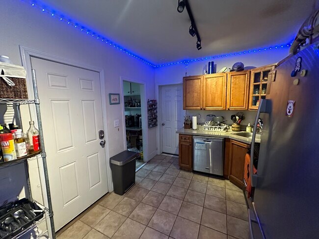 Photo - 9 Medford St Unit 1