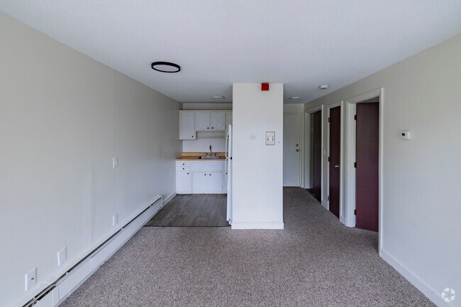 1BD, 1BA - 550SF - Living Room