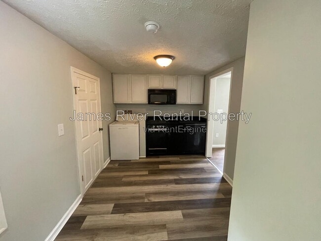 Photo - 511B Winston Ridge Rd