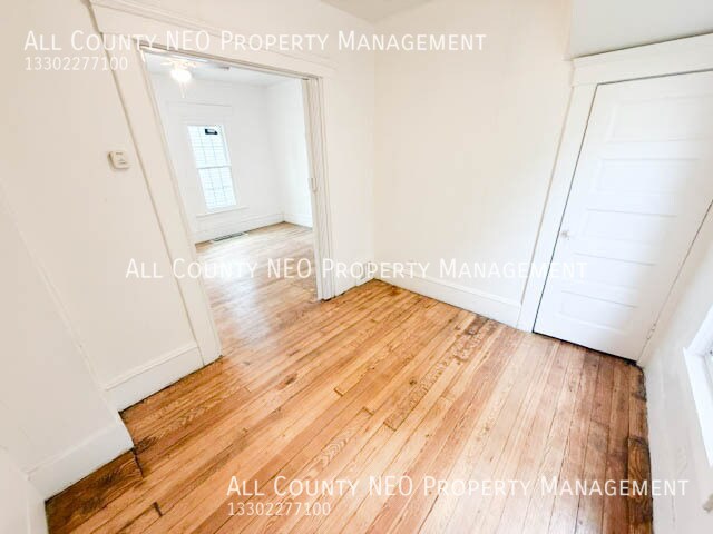 Photo - 519 E 103rd St