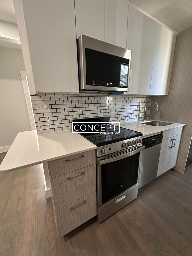 Photo - 11 Peterborough St Unit 25CP