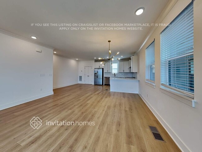 Photo - 428 38th Ave N