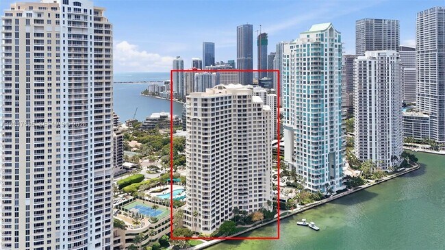 Photo - 888 Brickell Key Dr Unit 2010