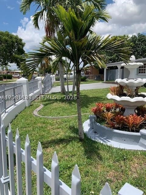 Photo - 10835 SW 41st St