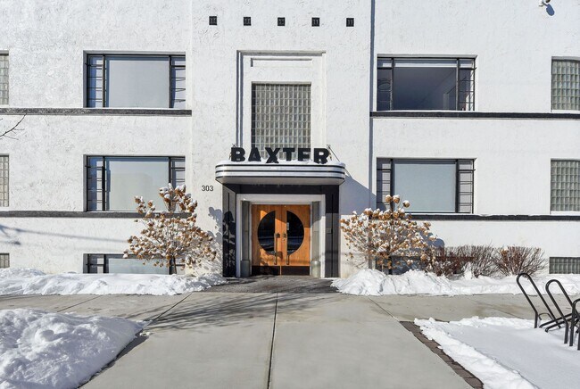 Baxter Apartments