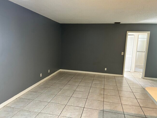 Photo - 23 Crossings Cir Unit B