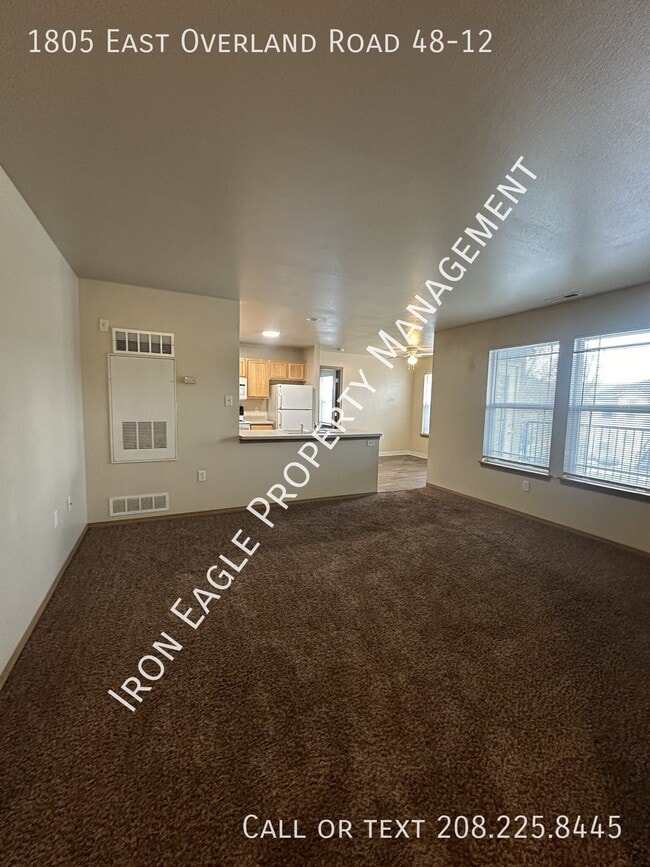 Photo - 1805 E Overland Rd