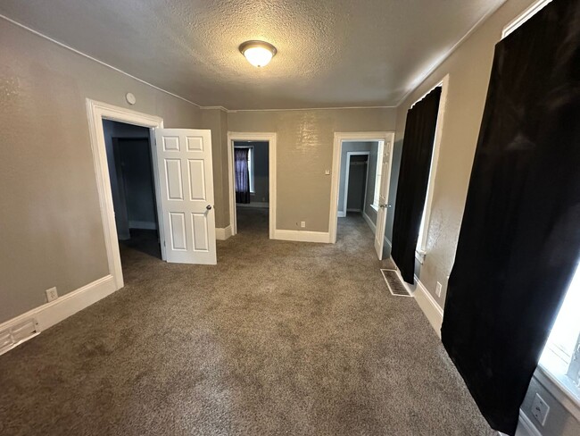 Photo - 2541 N 15th St Unit Lower