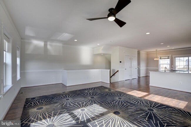 Photo - 104 Santa Fe Ct