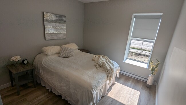 Photo - 475 St Anne's Rd Unit 216