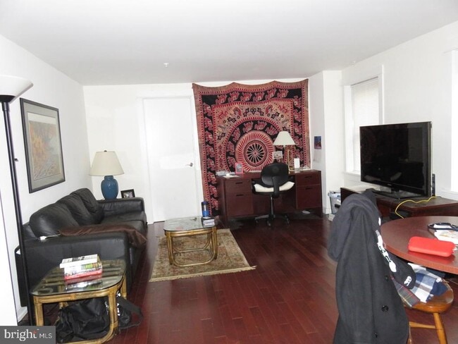 Photo - 1300 Spruce St Unidad 3A