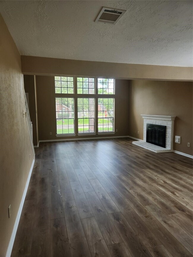 Photo - 14562 Oak Chase Dr
