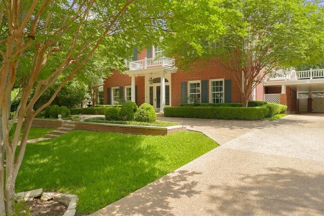 Photo - 3001 Hillview Rd
