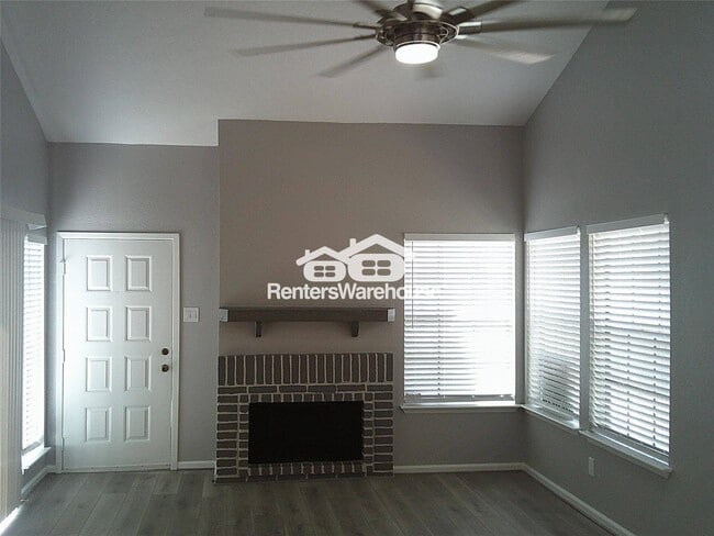 Photo - 13427 Garden Grove