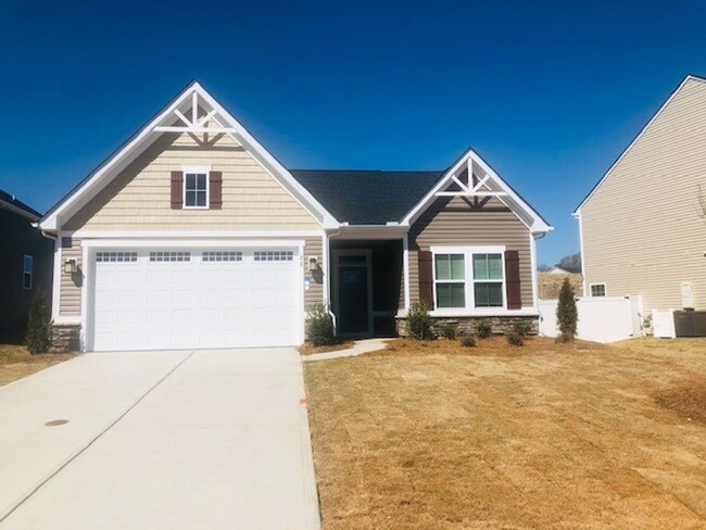 Like New - Single Story Living - 3 Bedroom... - Like New - Single Story Living - 3 Bedroom... House