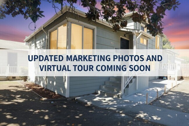 Building Photo - Renovated 1-Bedroom with Garage Parking & ... Unit 8737