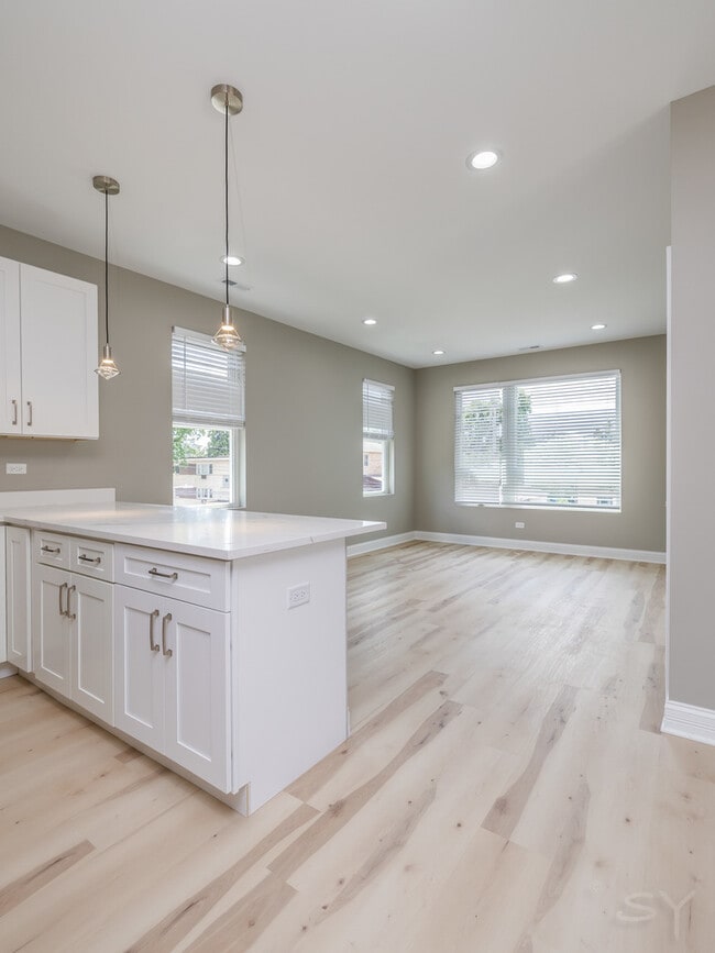 Photo - 723 N Waller Ave Unidad 1