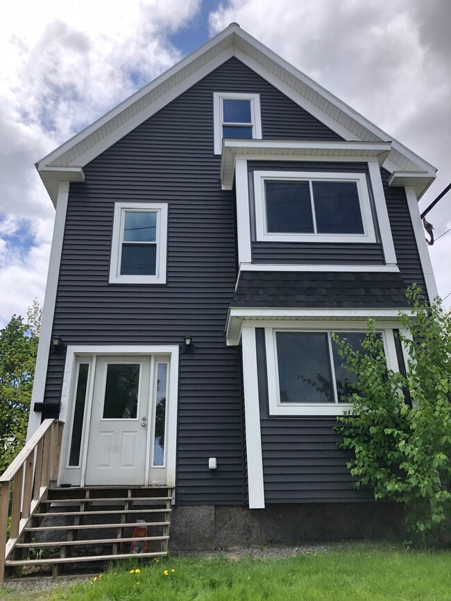 Photo - 141 Peltoma Ave Unit 1