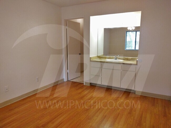 Photo - 522 Nord Ave Unit 522 Nord Ave # 15