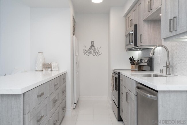 Photo - 1770 Avenida del Mundo Unit 701