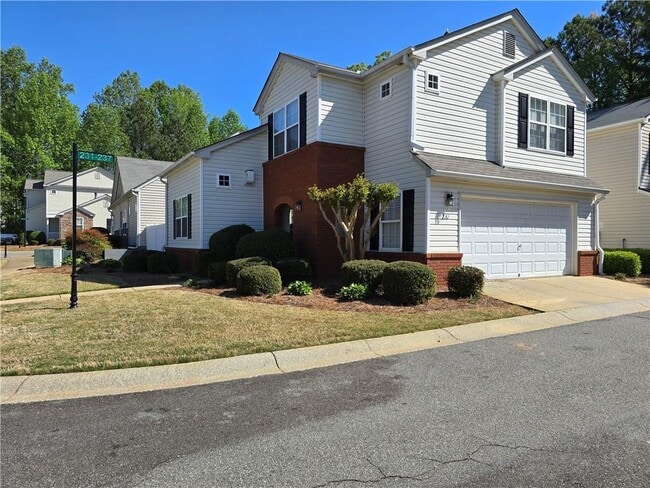 Photo - 231 Windcroft Ln NW