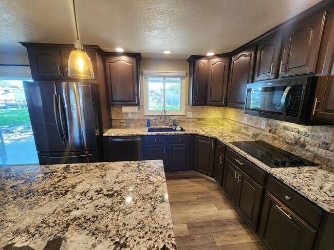 Photo - Great home S. Boise