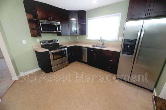 Photo - 760 Alhambra Rd