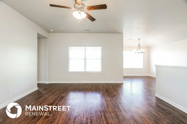 Photo - 490 Woodland Crst Rd