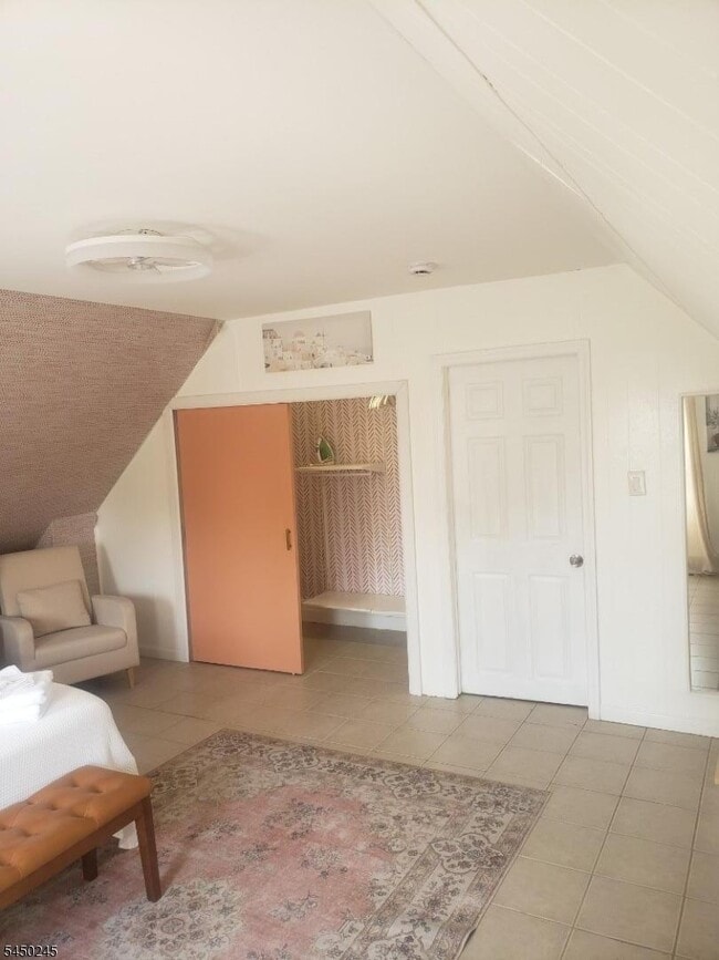 Photo - 187 Milford Ave Unit 3