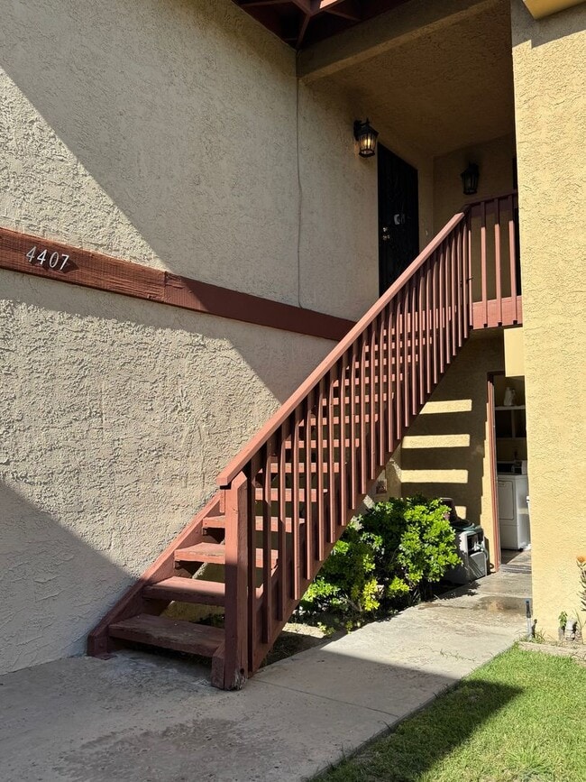 Building Photo - 4401 Unit 4407