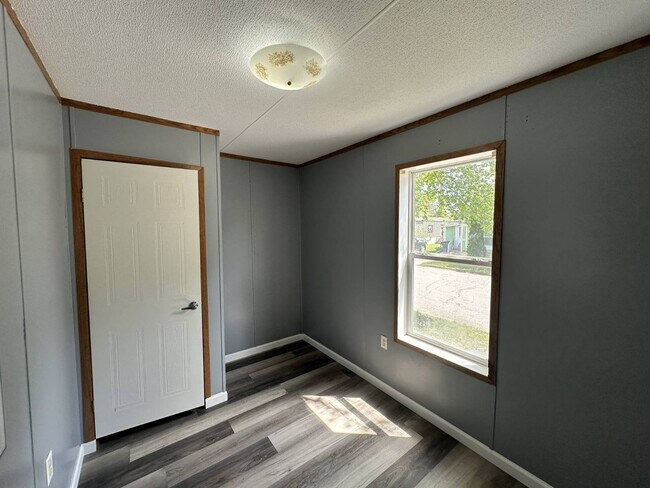 Photo - 2801 1st Ave