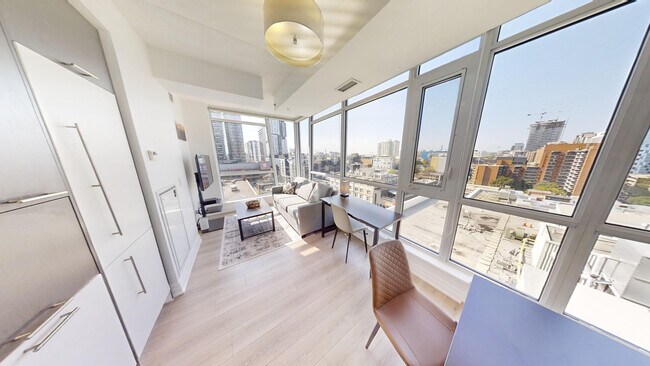 Photo - 199 Richmond St W Unit FL1-ID1030938P