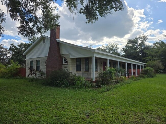 Photo - Charming Single Family Home with Beautiful...