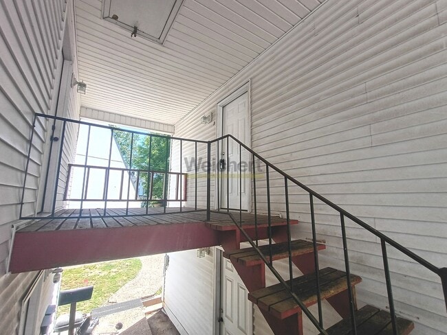 Building Photo - 108 N 7th St Unit 108-3